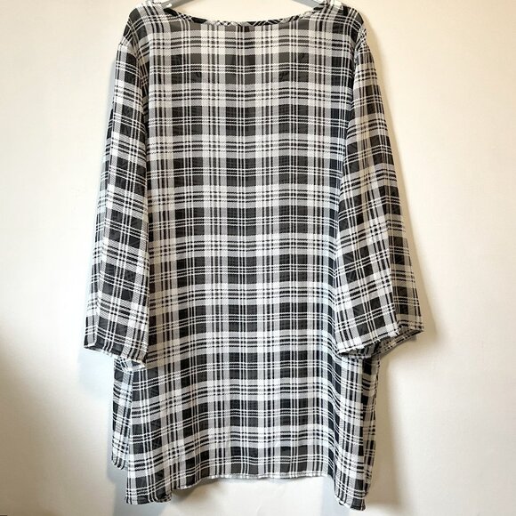 Sheer B&W Classic Plaid High Low Blouse - Picture 2 of 12